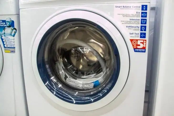 Это средство в два счета уберёт жирное пятно с одежды: лайфхак сработает с первого раза Это средство в два счета уберёт жирное пятно с одежды: лайфхак сработает с первого раза