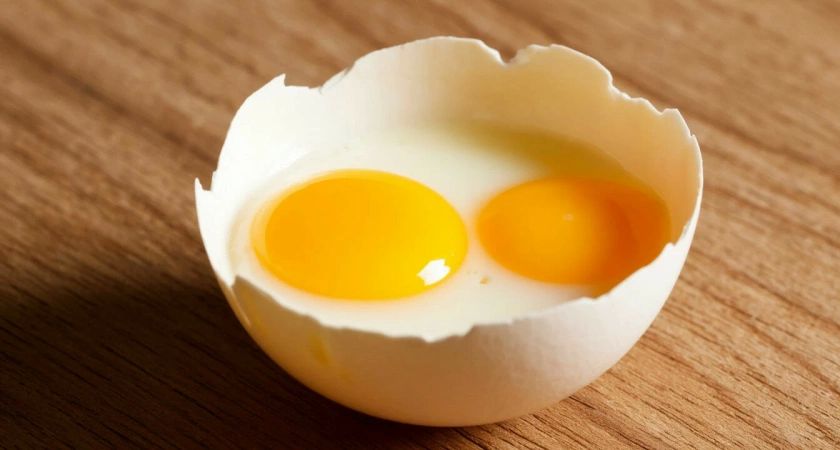 Можно ли есть яйца с двумя желтками? Запомните раз и навсегда