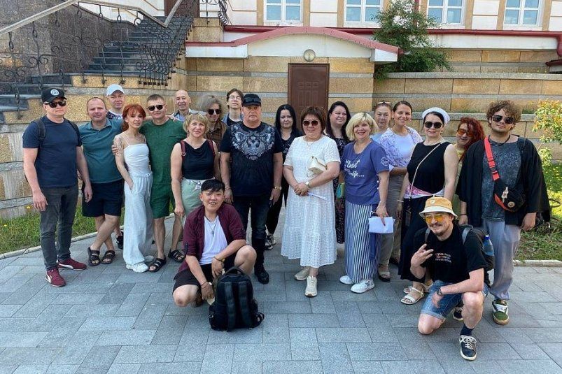 Русский драмтеатр из Бурятии отправился на фестиваль в Южно-Сахалинск