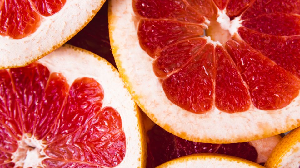 После этих продуктов вообще не тянет на сладкое: ем их и похудела уже на 5 килограмм