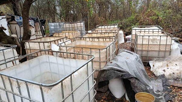 В Вилейском районе задержаны самогонщики с огромной партией нелегального алкоголя