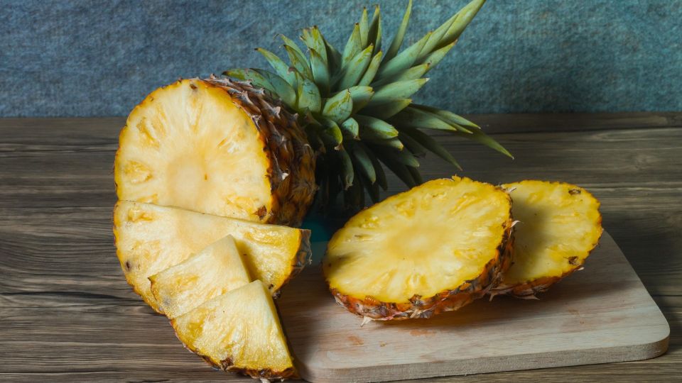 Даже не вздумайте покупать такие ананасы: отравите всю семью