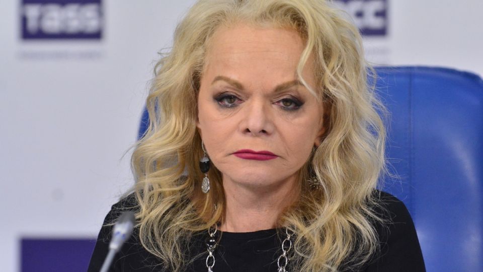 Скандал вокруг Ларисы Долиной: зрители возвращают билеты на концерты