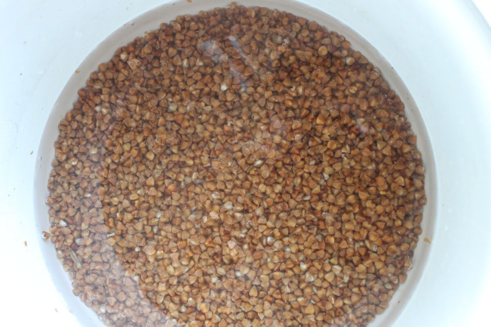 Голубцы с гречкой и шампиньонами: вкусное решение для каждого стола