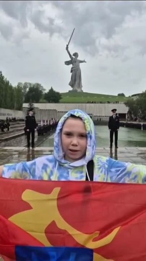  :    18-           