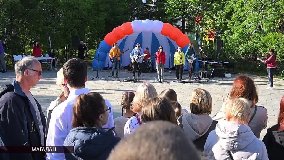   70      .