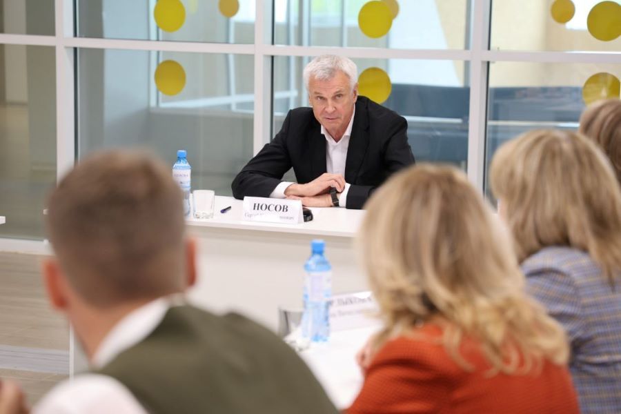 Педагоги флагманской гимназии им. Примакова приехали в Магадан