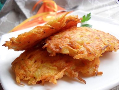 Необычные морковные оладьи с сыром: идеальное лакомство для любого времени суток