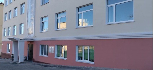 Здание в старейшем переулке Магадана изменило облик после капремонта