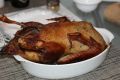 Сделайте так и корочка у запеченной курицы будет очень хрустящей: находка для хозяек
