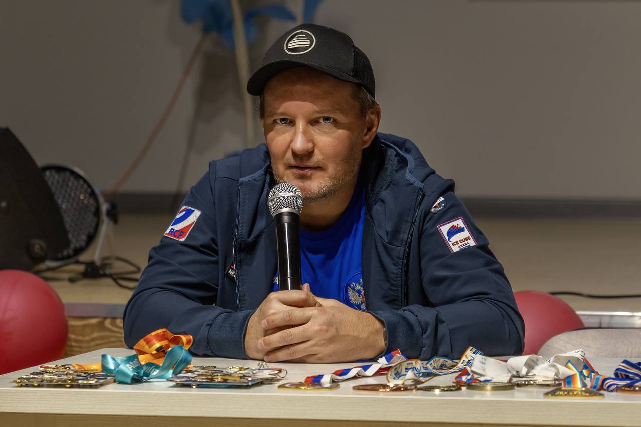 Юрий Гришан: Магадан 27.10.2025. В пансионате "Охотский бриз" состоялась встреча с заслуженным тренером России, старшим тренером сборной РФ по кёрлингу на колясках Антоном Андриановичем Батугиным и многократным чемпионом... Юрий Гришан: Магадан 27.10.2025. В пансионате "Охотский бриз" состоялась встреча с заслуженным тренером России, старшим тренером сборной РФ по кёрлингу на колясках Антоном Андриановичем Батугиным и многократным чемпионом...