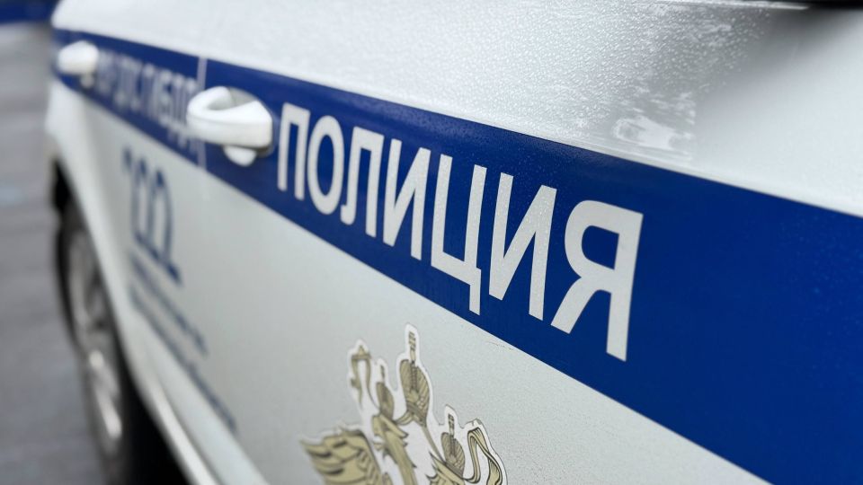 Магаданские полицейские установили местного жителя, ударившего ножом мужчину во время застолья