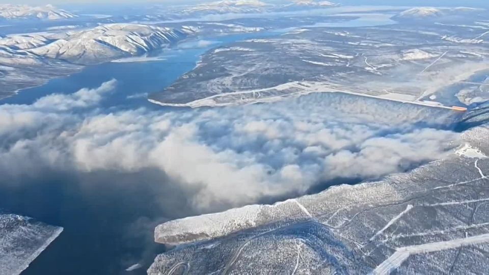 Авиаторы показали с высоты могучую Усть-Среднеканскую ГЭС в Магаданской области