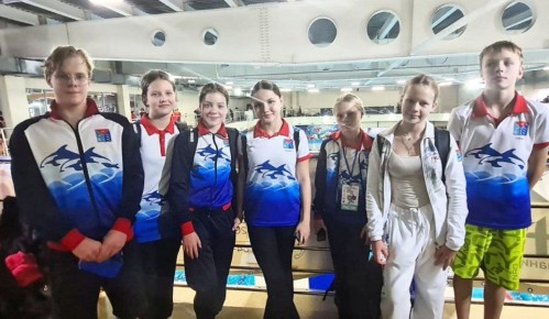 С 21 по 23 октября в г. Хабаровсе проходили межрегиональные соревнования Кубок Дальнего Востока по плаванию, в которых приняли участие около 600 спортсменов дальневосточного региона