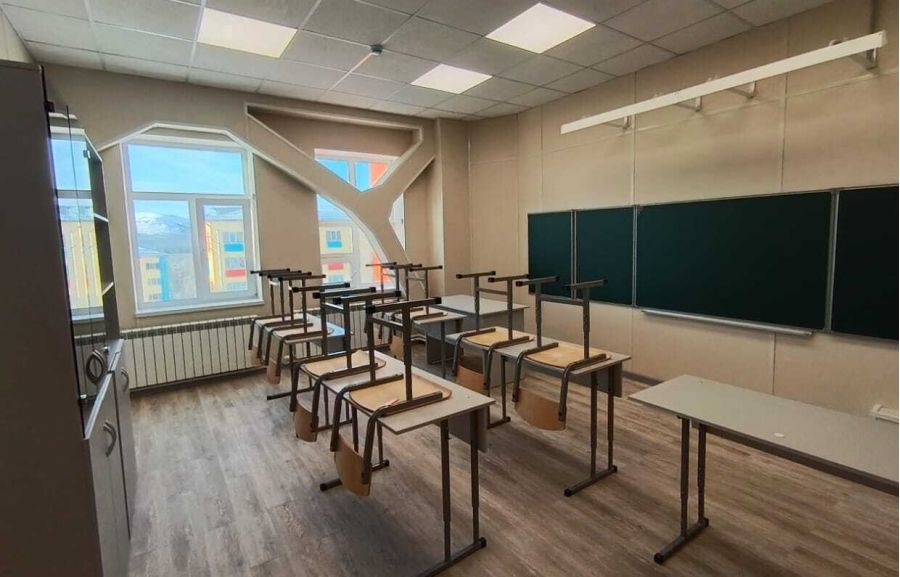 Современную школу-детский сад достроили в поселке Талая на Колыме Современную школу-детский сад достроили в поселке Талая на Колыме