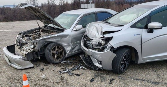 Госавтоинспекторы Хасынского округа устанавливают обстоятельства ДТП на 1956 километре Колымской трассы