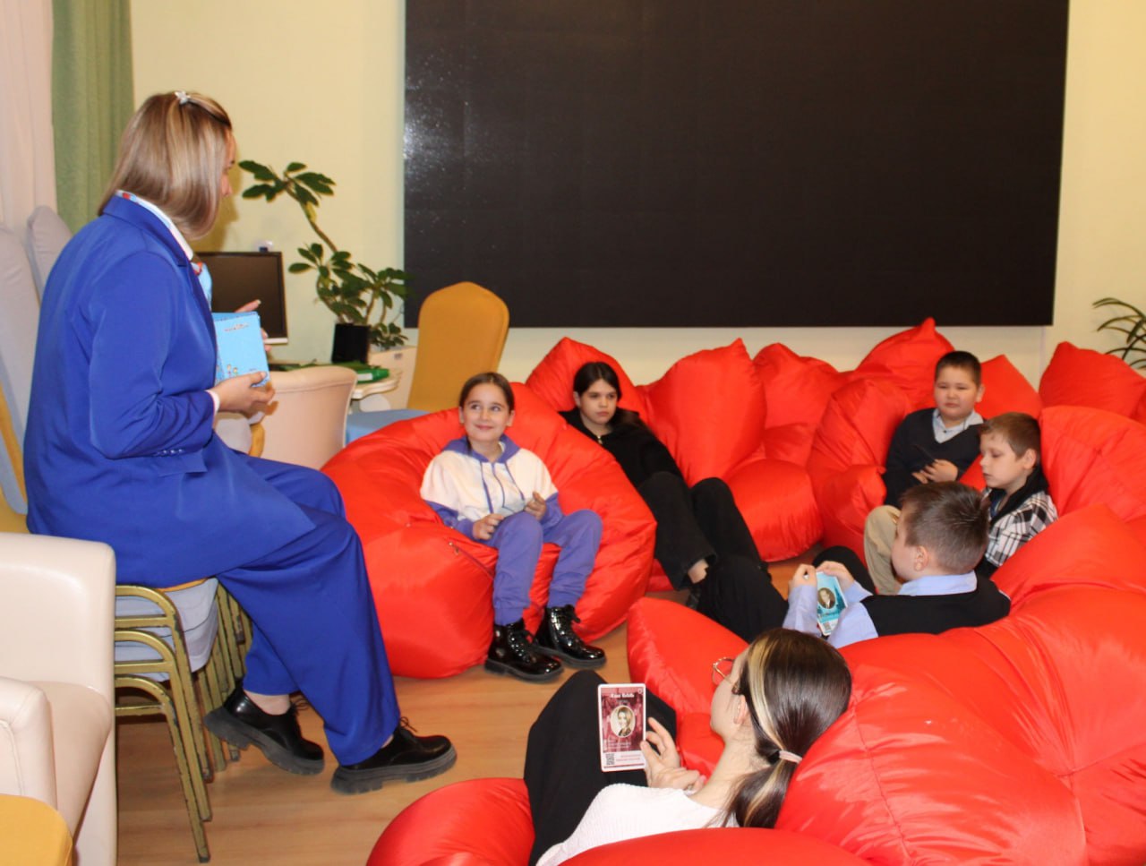 Курсант программы «СВОи Герои 49» Александр Симонов участвовал в открытии содружества «Все СВОи» Курсант программы «СВОи Герои 49» Александр Симонов участвовал в открытии содружества «Все СВОи»