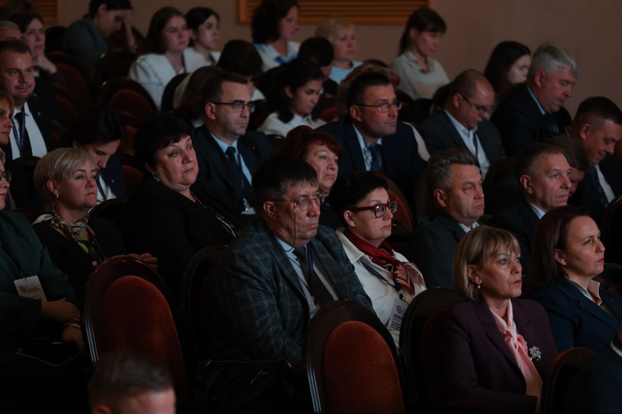 Лариса Поликанова: Магадан делает ставку на семью и молодёжь Лариса Поликанова: Магадан делает ставку на семью и молодёжь