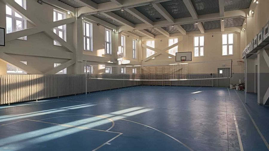 Современную школу-детский сад достроили в поселке Талая на Колыме Современную школу-детский сад достроили в поселке Талая на Колыме