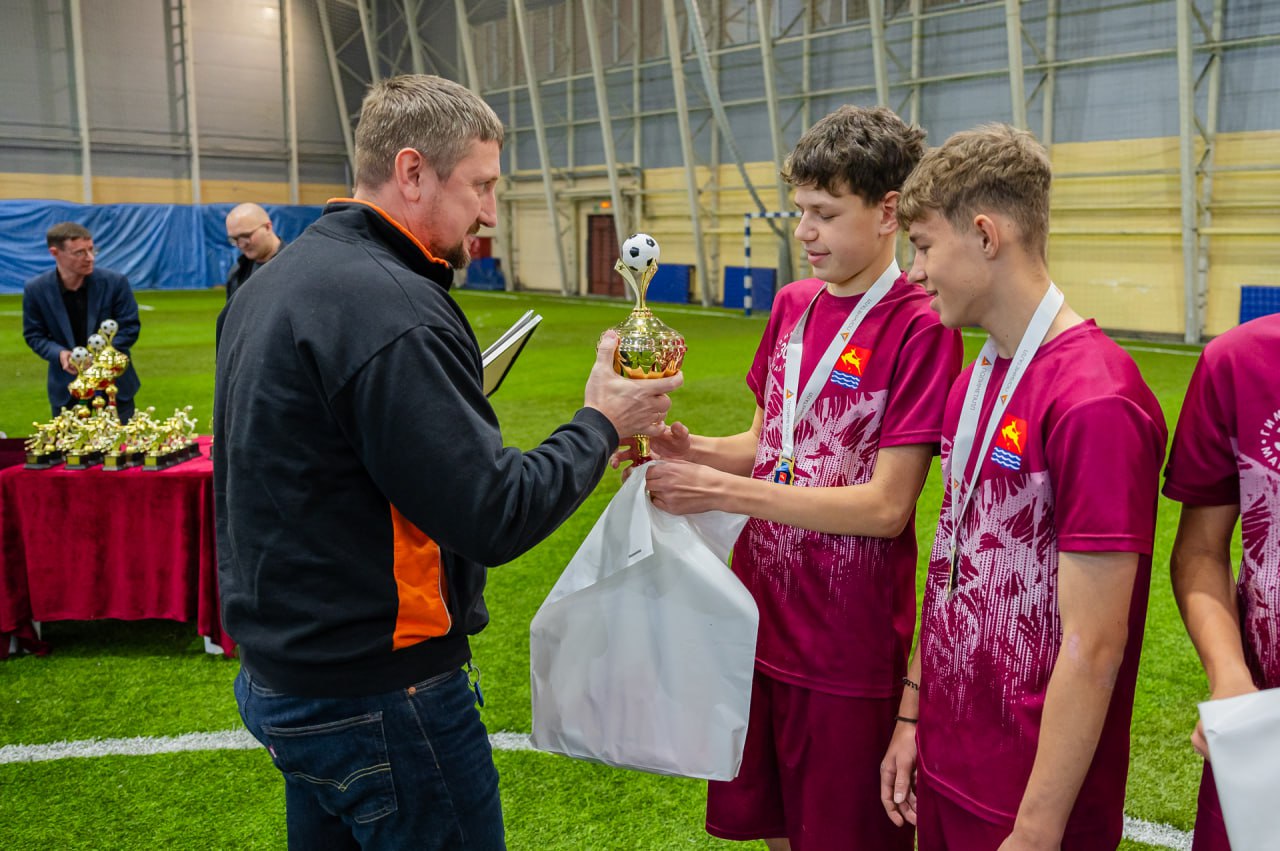 Лариса Поликанова: От души поздравляю участников и победителей XIX турнира по минифутболу «Кожаный мяч»! Лариса Поликанова: От души поздравляю участников и победителей XIX турнира по минифутболу «Кожаный мяч»!