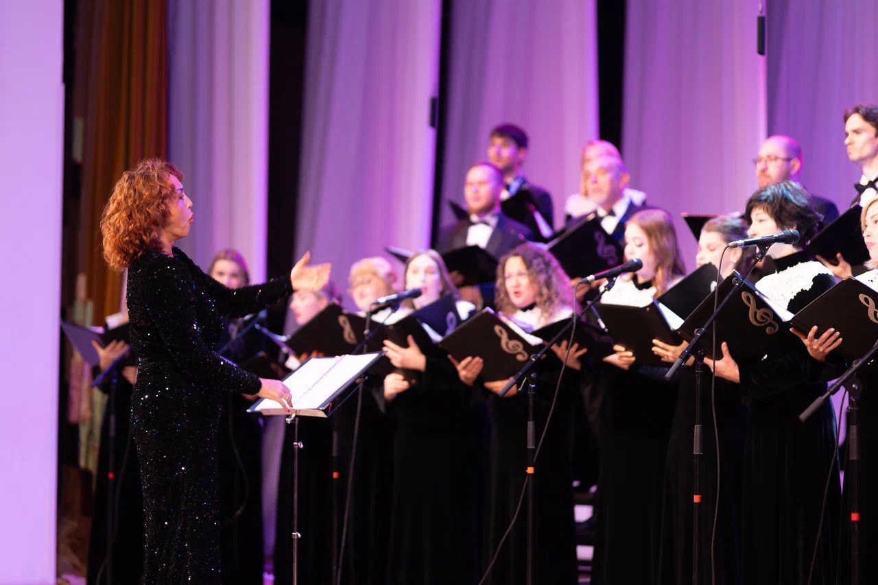 Праздничный концерт посвятили Дню народного единства в Магадане Праздничный концерт посвятили Дню народного единства в Магадане