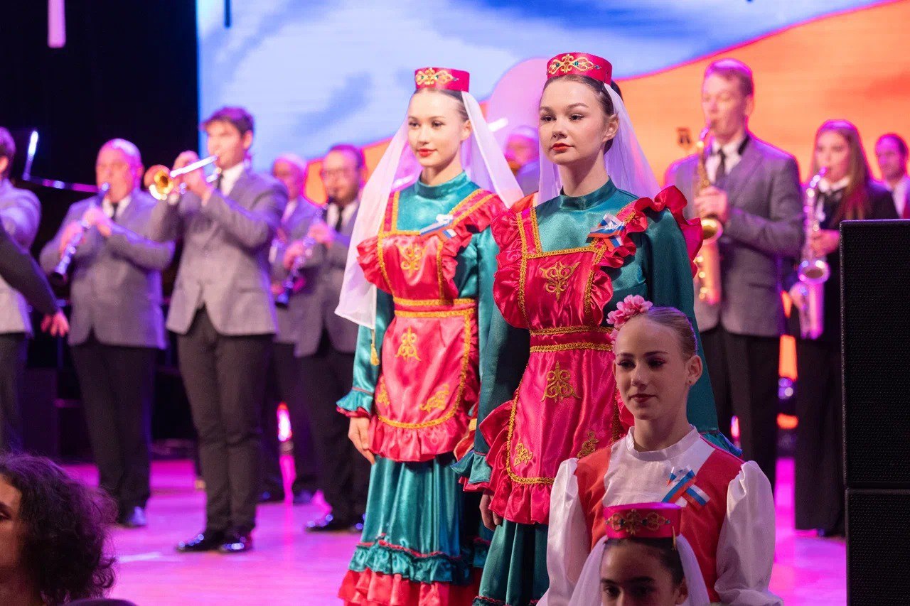 Праздничный концерт посвятили Дню народного единства в Магадане Праздничный концерт посвятили Дню народного единства в Магадане