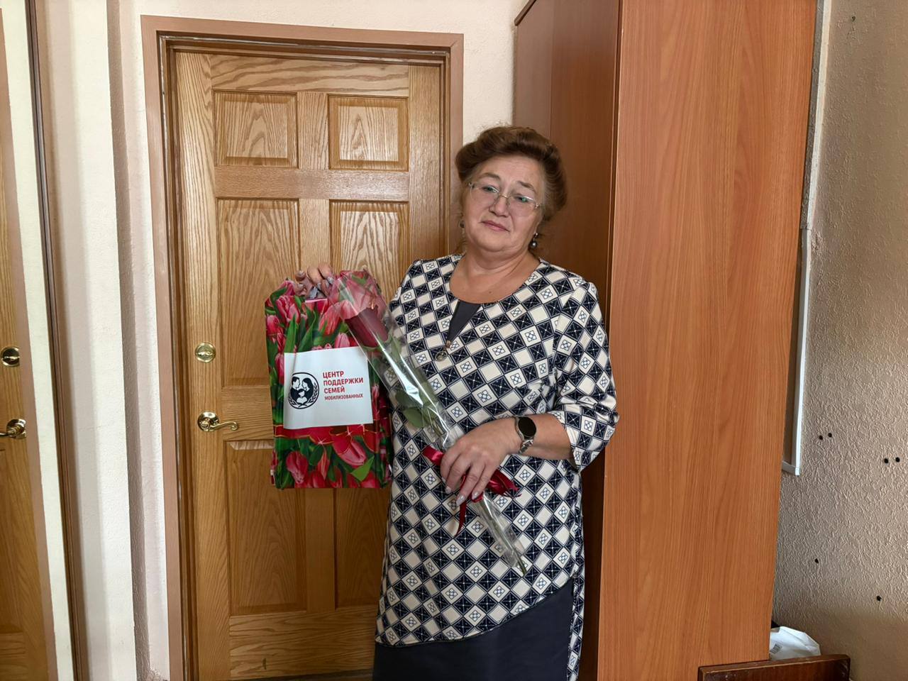 В Магадане прошла встреча с семьями участников СВО, приуроченная ко Дню народного единства В Магадане прошла встреча с семьями участников СВО, приуроченная ко Дню народного единства