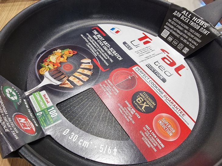 Посуда будет испорчена: эти 5 продуктов лучше не готовить на сковороде с антипригарным покрытием