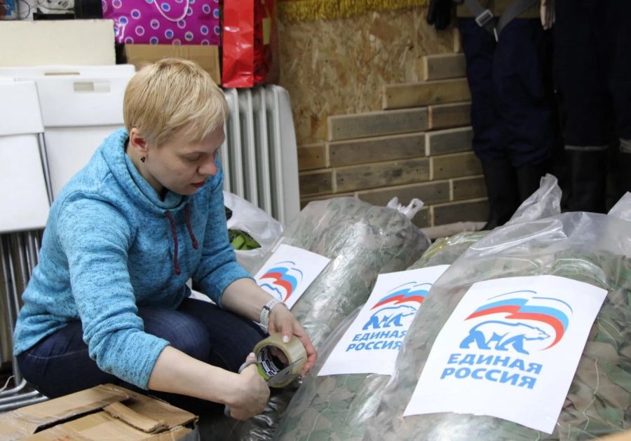 Александр Миронов: Если нет возможности защищать Родину с оружием в руках, значит нужно оказывать помощь другим доступным способом Александр Миронов: Если нет возможности защищать Родину с оружием в руках, значит нужно оказывать помощь другим доступным способом