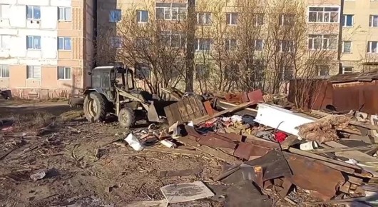 Лариса Поликанова: Продолжаем работу по расчистке города от незаконных построек, гаражей и брошенных автомобилей