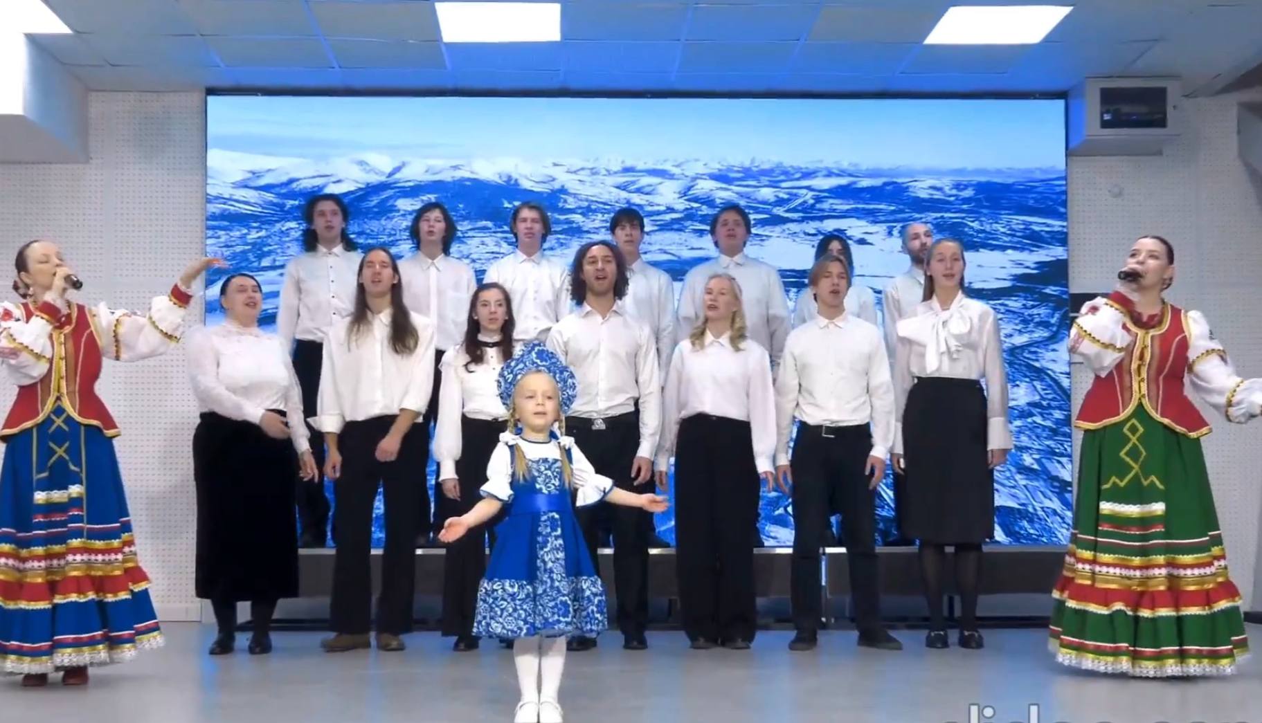 Сергей Носов: Магаданская область ярко отметила День народного единства Сергей Носов: Магаданская область ярко отметила День народного единства