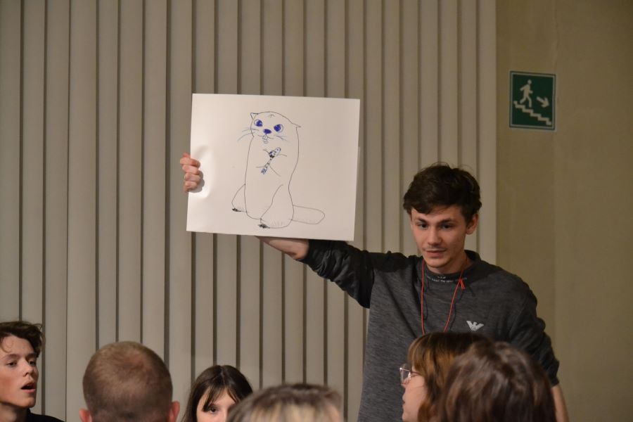 В игровых экскурсиях и интеллектуальных играх в «Ночь искусств» поучаствовали Магаданцы В игровых экскурсиях и интеллектуальных играх в «Ночь искусств» поучаствовали Магаданцы