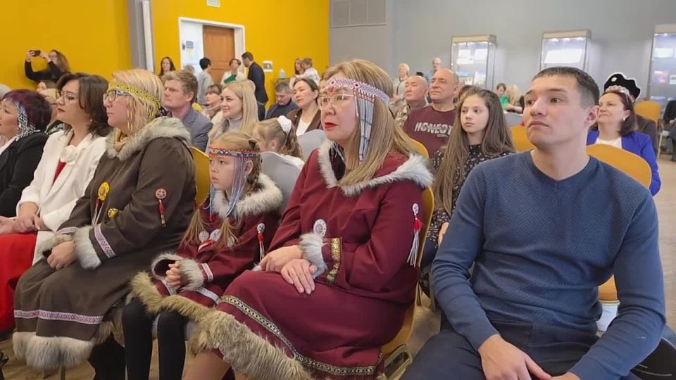 В библиотеке имени А.С. Пушкина состоялось торжественное награждение победителей и участников VIII регионального конкурса «Гордость Колымы»