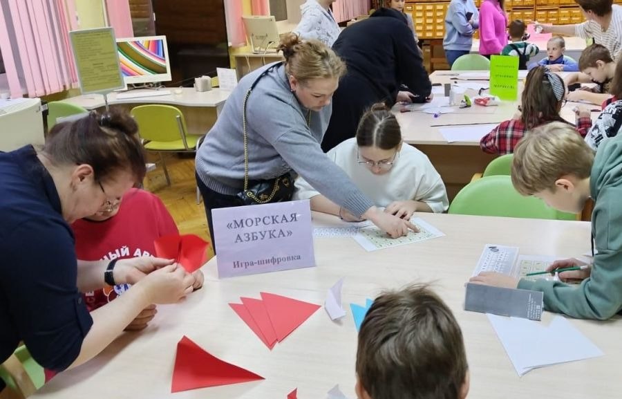 Ночь искусств удивила магаданцев в областной библиотеке имени Пушкина