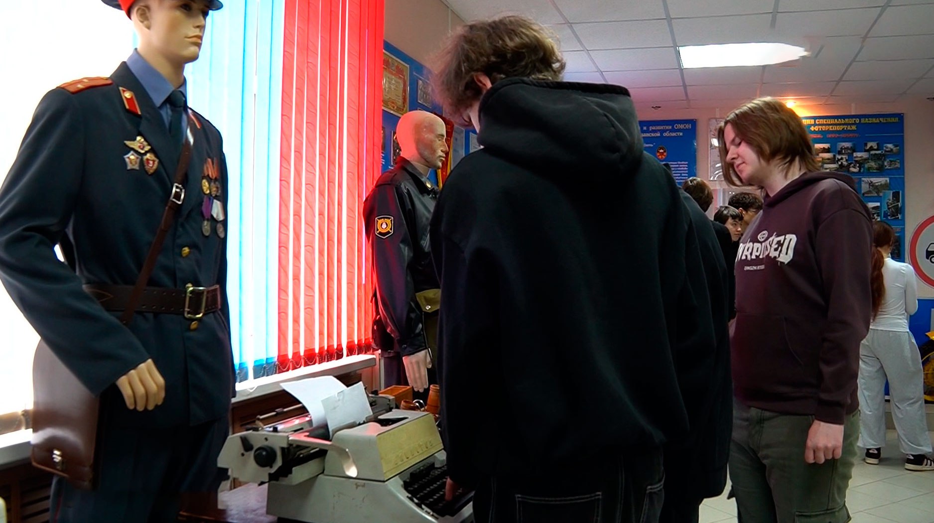 Полицейские рассказали о своей работе “Движению первых”