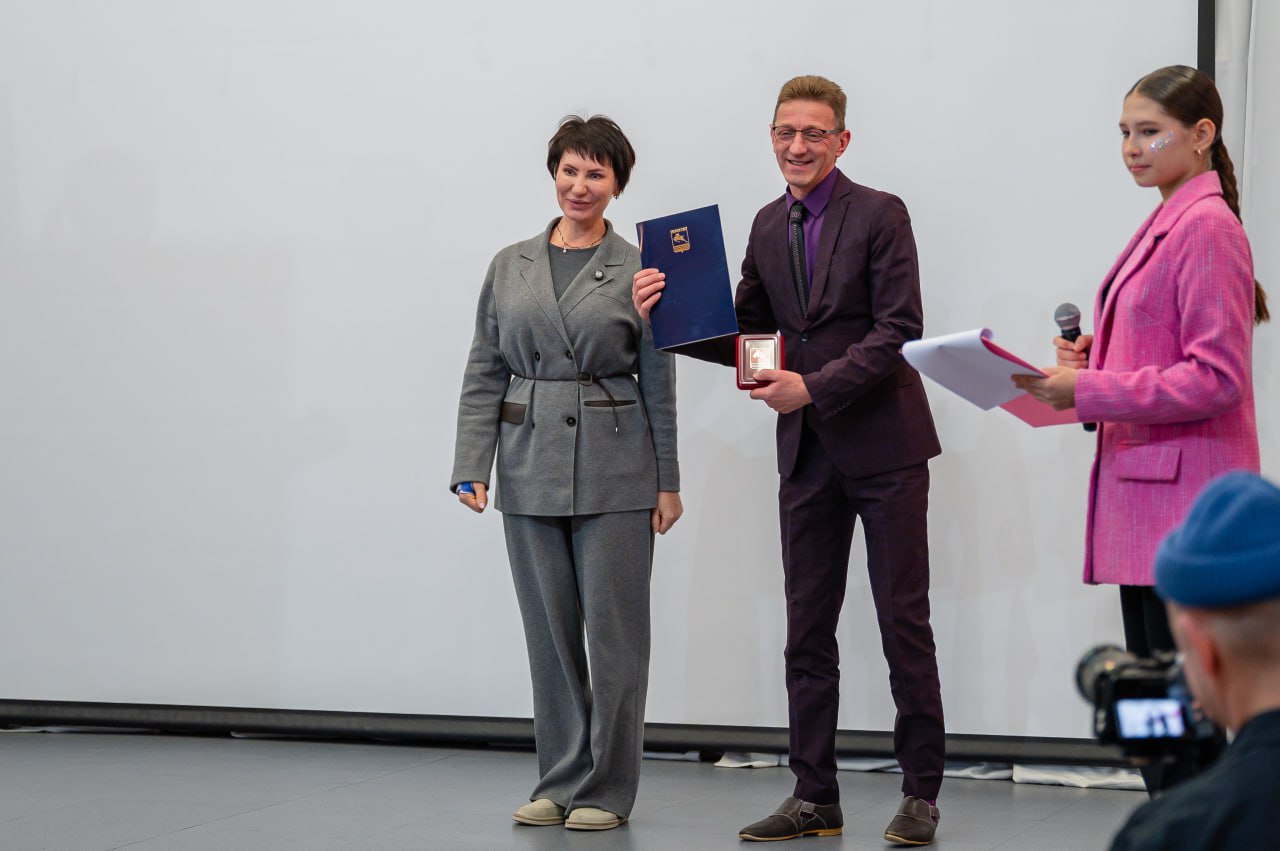 «Нет в мире прекраснее чувства, что ты сделал людям хоть каплю добра», – писал Лев Толстой «Нет в мире прекраснее чувства, что ты сделал людям хоть каплю добра», – писал Лев Толстой