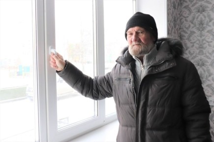 Житель колымской Теньки получил квартиру в центре Усть-Омчуга