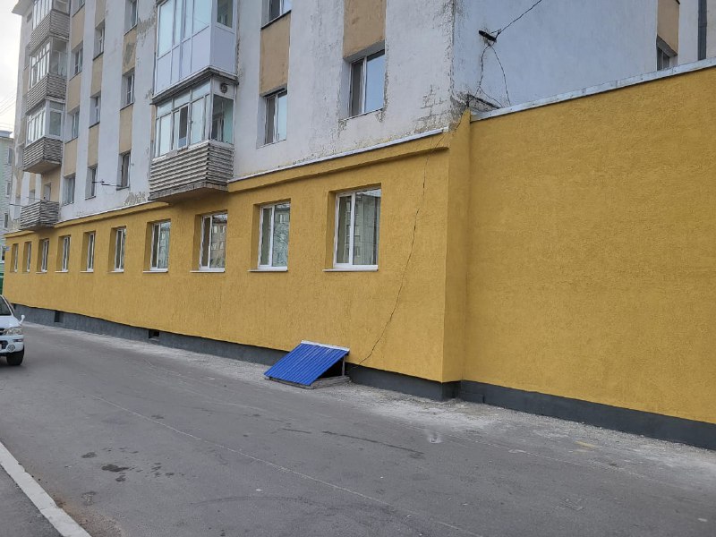 В Магадане завершили капремонт фасада филиала детской поликлиники № 2 по ул. Берзина В Магадане завершили капремонт фасада филиала детской поликлиники № 2 по ул. Берзина