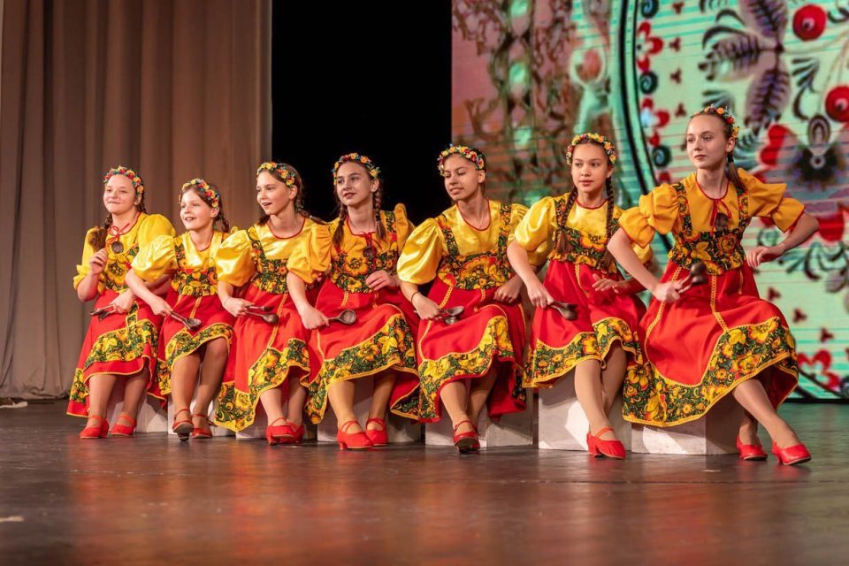 Считанные дни остаются до заключительного концерта XIII Регионального фестиваля народного творчества «Золотые россыпи Колымы» – событие запланировано на 21 ноября