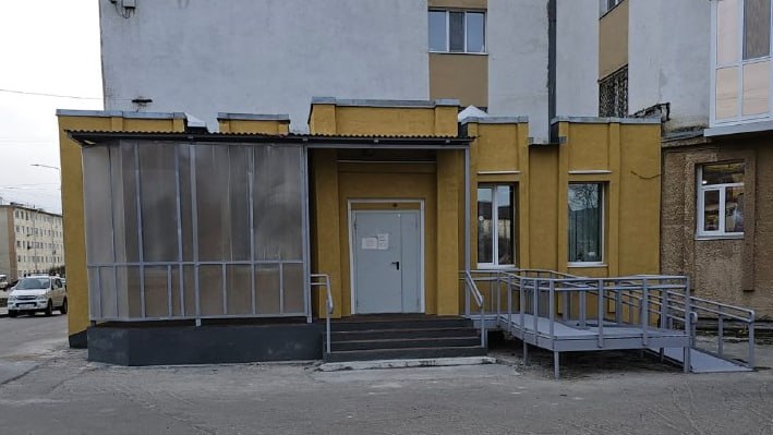 В Магадане завершили капремонт фасада филиала детской поликлиники № 2 по ул. Берзина В Магадане завершили капремонт фасада филиала детской поликлиники № 2 по ул. Берзина