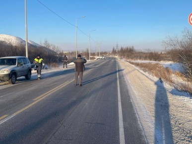 Днем 14 ноября в дежурную часть отделения МВД России «Сусуманское» поступило сообщение о ДТП на 1399 километре федеральной автодороги «Колыма»