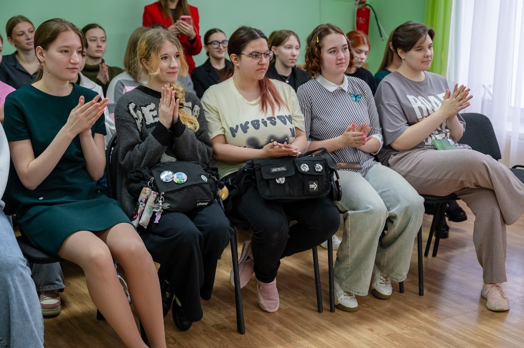 В Детском саду комбинированного вида № 50 проходит неделя студенчества В Детском саду комбинированного вида № 50 проходит неделя студенчества