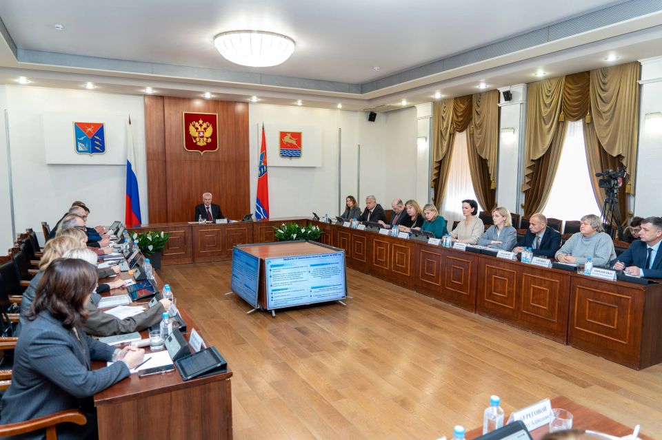 Сергей Носов: На заседании правительства обсудили развитие системы долговременного ухода за пожилыми и людьми с ограниченными возможностями