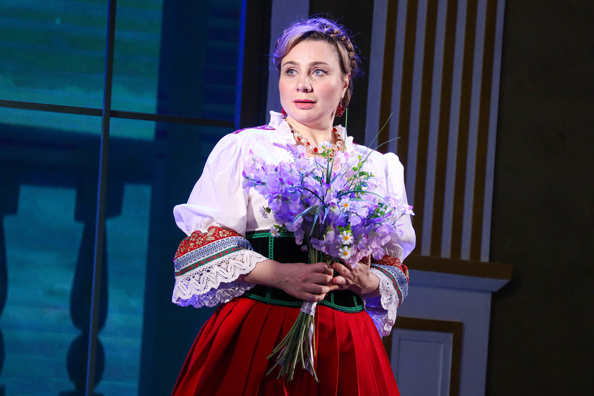 В Магаданском музыкальном и драматическом театре состоялась яркая и изысканная премьера оперетты Имре Кальмана «Марица» В Магаданском музыкальном и драматическом театре состоялась яркая и изысканная премьера оперетты Имре Кальмана «Марица»