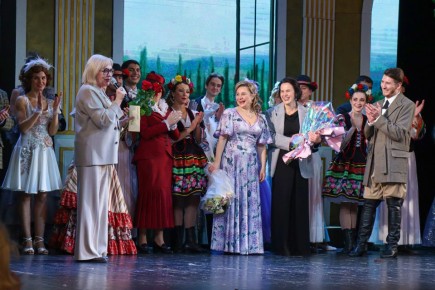В Магаданском музыкальном и драматическом театре состоялась яркая и изысканная премьера оперетты Имре Кальмана «Марица»