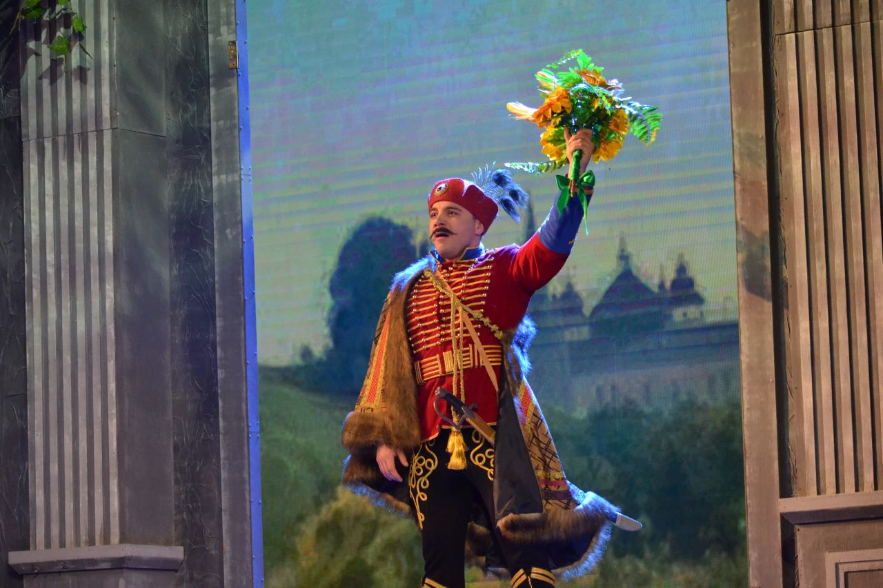 Премьера оперетты «Марица» прошла в Магадане Премьера оперетты «Марица» прошла в Магадане