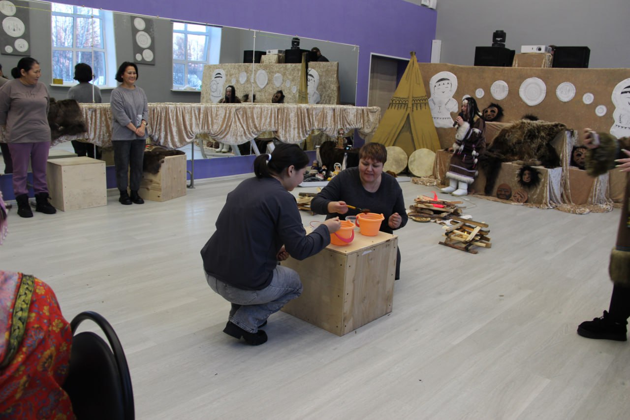 В Стекольном прошла встреча «Хранители семейных традиций» В Стекольном прошла встреча «Хранители семейных традиций»