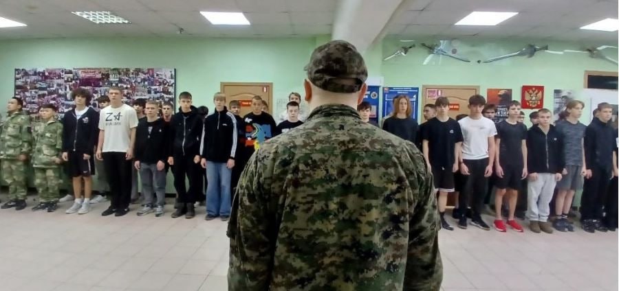 Городские соревнования по военно-спортивному многоборью прошли в Магадане Городские соревнования по военно-спортивному многоборью прошли в Магадане