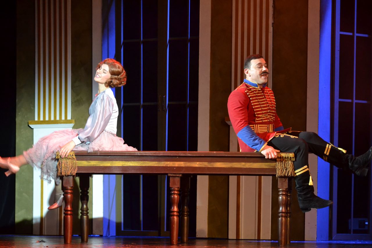 Премьера оперетты «Марица» прошла в Магадане Премьера оперетты «Марица» прошла в Магадане