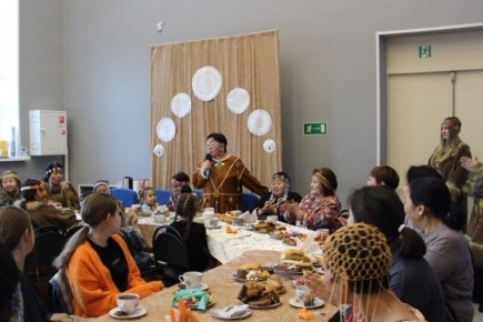 Хранители северных традиций собрались на дружескую встречу в поселке Стекольный на Колыме